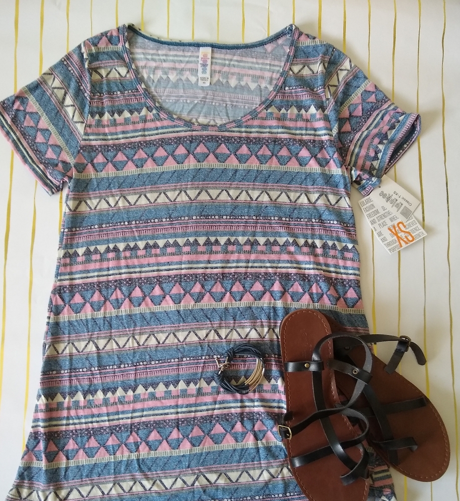 LuLaRoe Classic T XS NWT